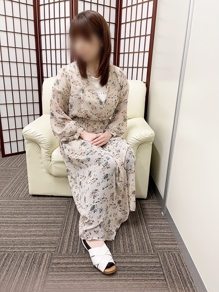 京都市内発 デリバリーヘルス 人妻さんとヤれるんです はつね画像1枚目