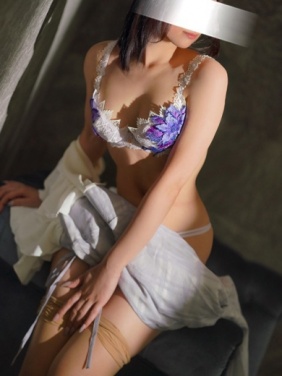 京都市内発 デリバリーヘルス 京都人妻デリヘル倶楽部 れな画像1枚目