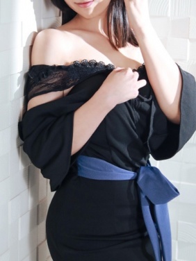 京都市内発 デリバリーヘルス 京都人妻デリヘル倶楽部 えま画像1枚目